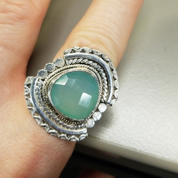 Jewelry - Sterling silver aztec inspired chalcedony ring